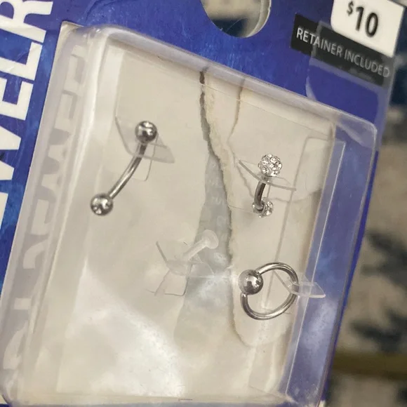 Body Jewelry - Picture 4 of 4